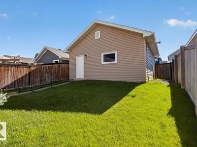 2235 76 ST SW photo 45