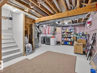 2235 76 ST SW photo 38