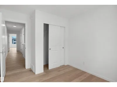 #81 3705 141 ST SW photo 17