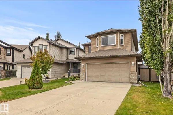 728 173 ST SW photo 2