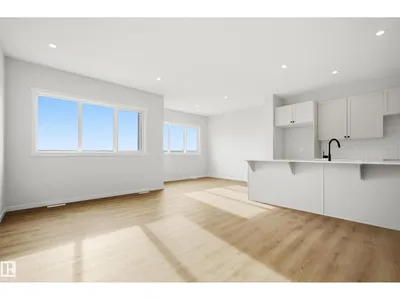 2226 194A ST NW photo 14