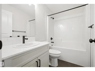 2226 194A ST NW photo 28