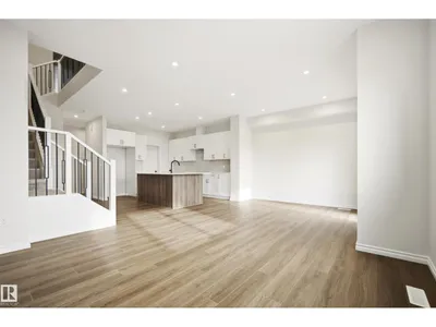 2230 194A ST NW photo 15