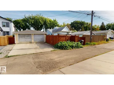 10328 77 ST NW photo 26