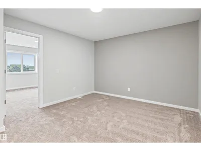 19631 30 Avenue NW photo 21