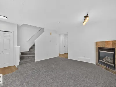 #18 15128 22 ST NW photo 7
