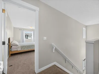 100 MEADOWLAND CR photo 17