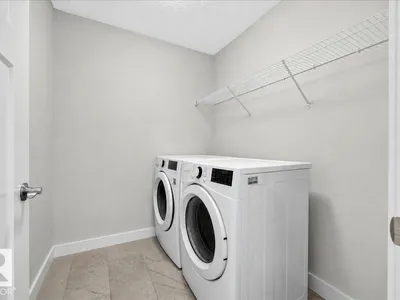 100 MEADOWLAND CR photo 31