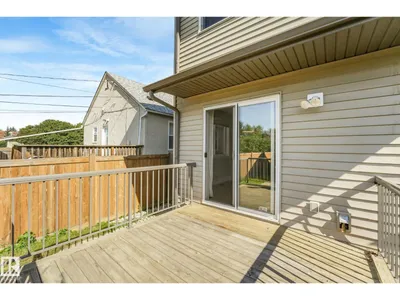 10433 70 AV NW photo 56