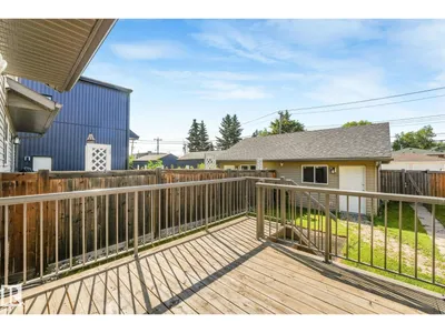 10433 70 AV NW photo 57