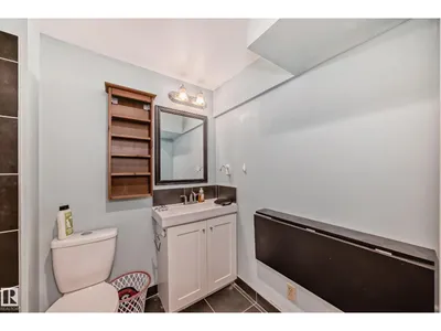 11643 76 AV NW photo 30