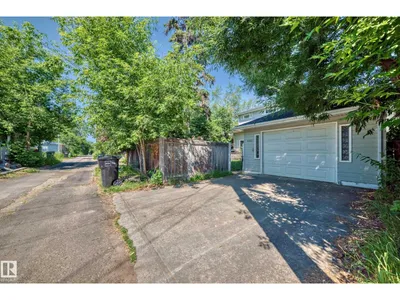 11643 76 AV NW photo 48
