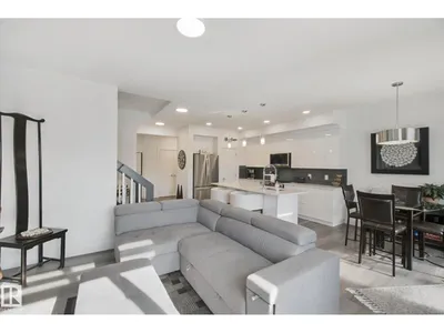 153 Cavanagh CM SW photo 16