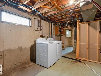 139 JUNIPER AV photo 35