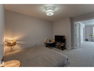 #32 1703 16 AV NW NW photo 23