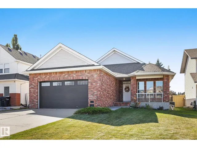 17 RIDGEROCK PT, Sherwood Park