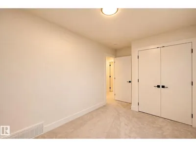 11320 91 St. NW photo 33