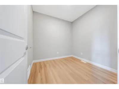 7122 52 AVE BEAUMONT photo 13