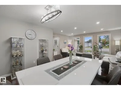 18525 86A AV NW photo 12