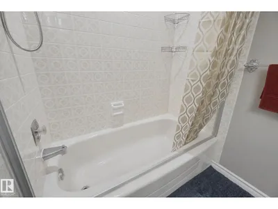 18525 86A AV NW photo 32
