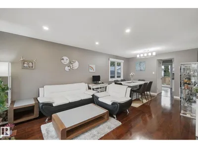 18525 86A AV NW photo 8