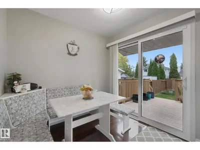 18525 86A AV NW photo 16