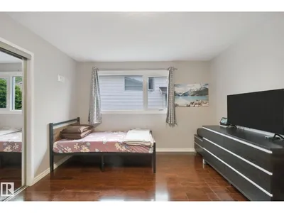 18525 86A AV NW photo 40