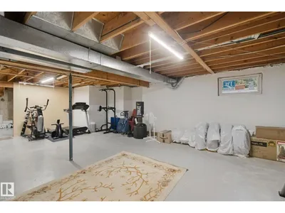 18525 86A AV NW photo 56