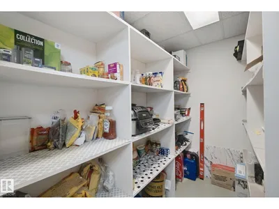 18525 86A AV NW photo 47