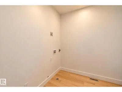11322 91 St. NW photo 23