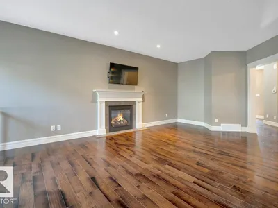 4112 SUMMERLAND DR photo 9