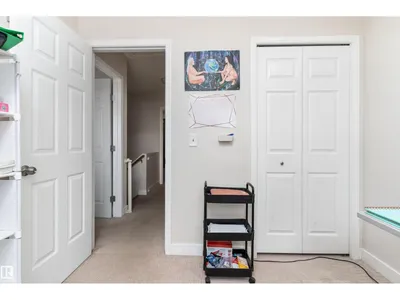 18045 96 AV NW photo 19