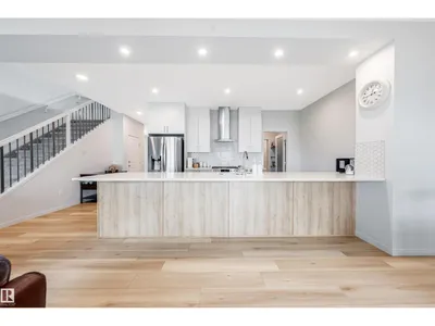 17072 45 ST NW photo 19