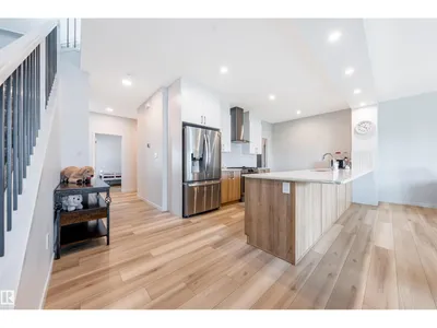 17072 45 ST NW photo 18