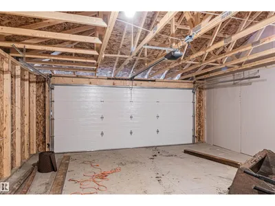 12117 85 ST NW photo 41
