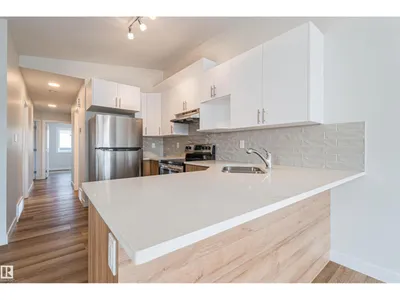 12117 85 ST NW photo 9