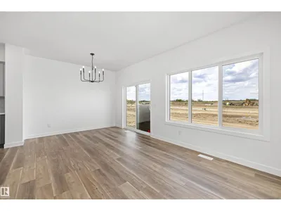 534 176 AV NE photo 18