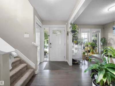 1216 29 AV NW NW photo 15