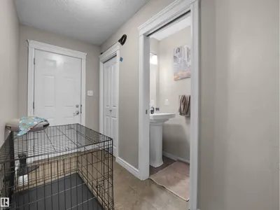 1216 29 AV NW NW photo 30