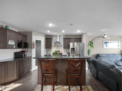 1216 29 AV NW NW photo 20