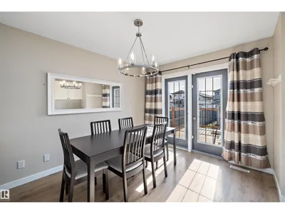 3019 33 AV NW photo 9