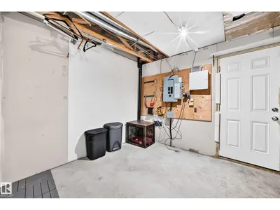 #146 5604 199 ST NW photo 36