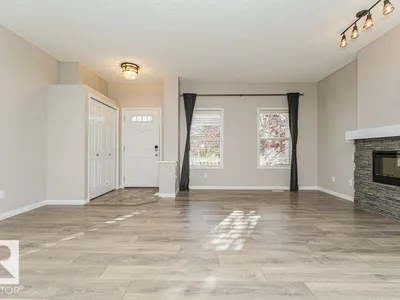 3203 Carpenter Landing SW photo 6