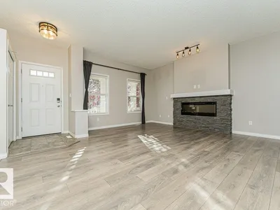 3203 Carpenter Landing SW photo 9