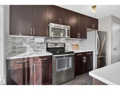 2322 67A ST SW photo 11