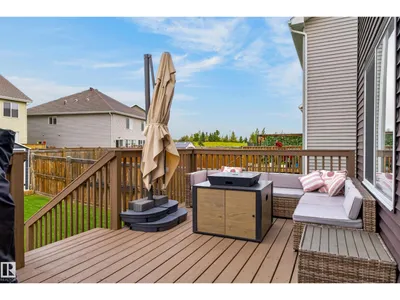 2322 67A ST SW photo 44