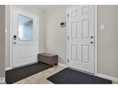 2322 67A ST SW photo 5