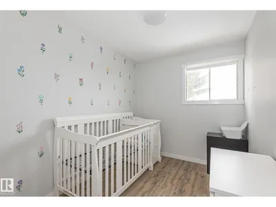 8326 157 AV NW photo 16