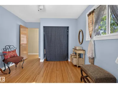 13636 122 AV NW photo 17
