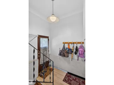 13636 122 AV NW photo 26